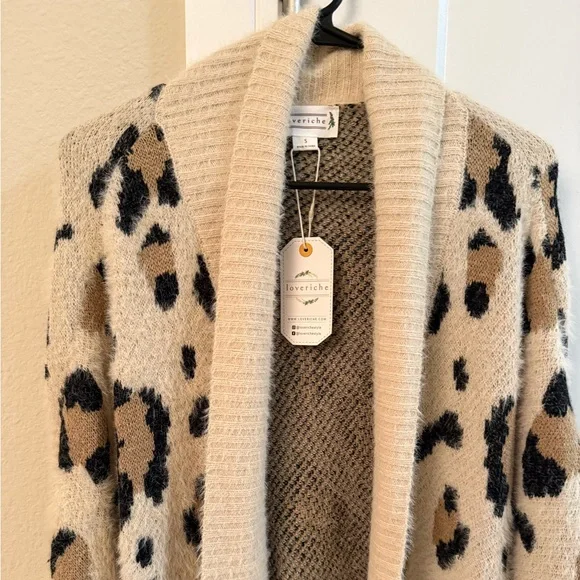 VICI‎ Cozy Leopard Cardigan